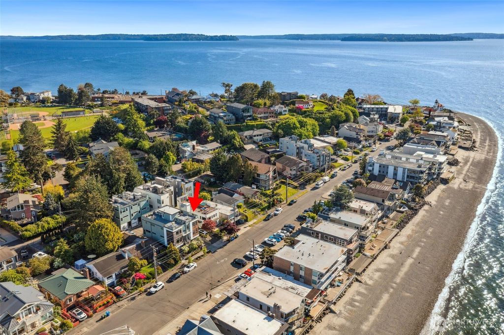 Photo of 3008 Alki Avenue SW, Seattle, WA 98116 (MLS # 2371569)
