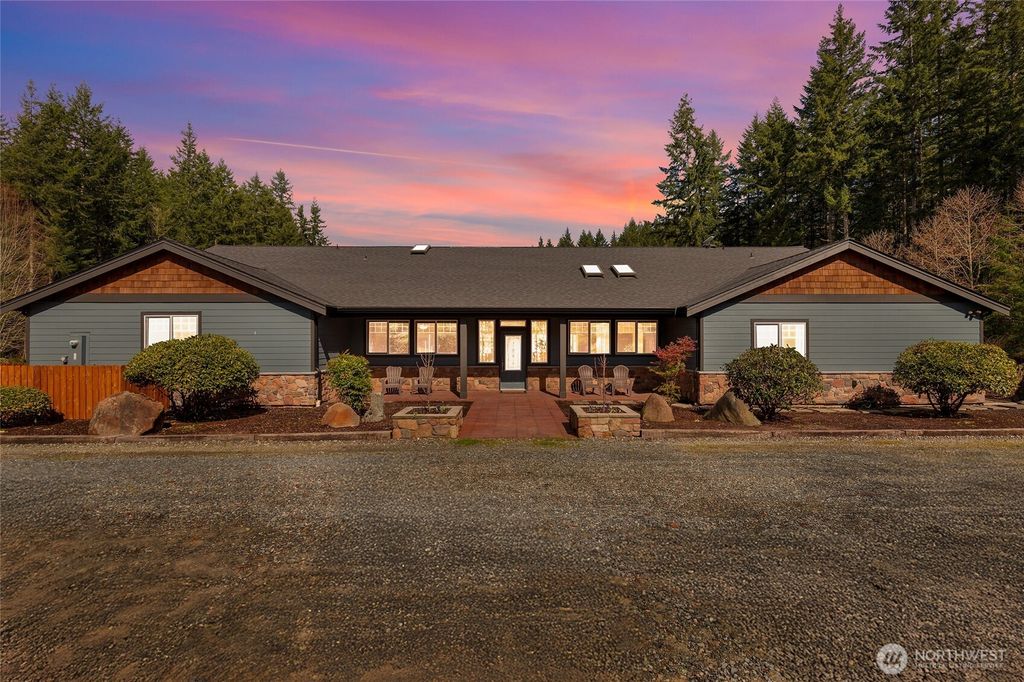 Photo of 16525 50th Street NE, Snohomish, WA 98290 (MLS # 2498164)