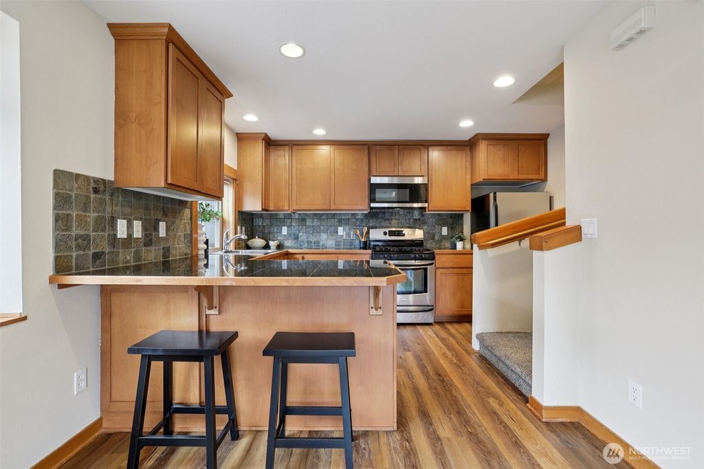 Photo of 9047 17th Avenue SW #A, Seattle, WA 98106 (MLS # 2507381)