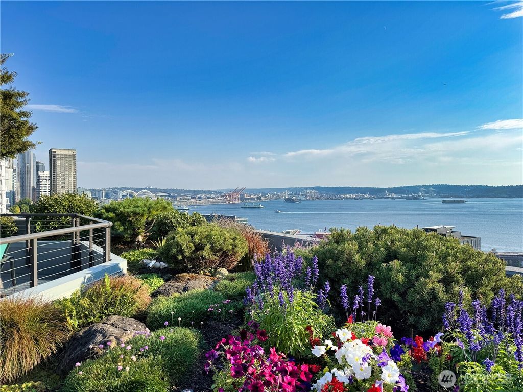 Photo of 2621 2nd Avenue #1503, Seattle, WA 98121 (MLS # 2429686)