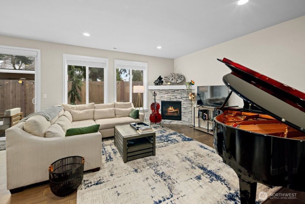 Photo of 8609 244th Street SW #11, Edmonds, WA 98026 (MLS # 2496310)