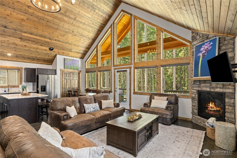141 Rockberry Loop