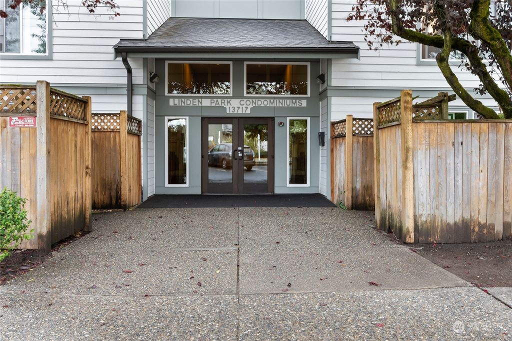 Photo of 13717 Linden Avenue N #113, Seattle, WA 98133 (MLS # 2165853)