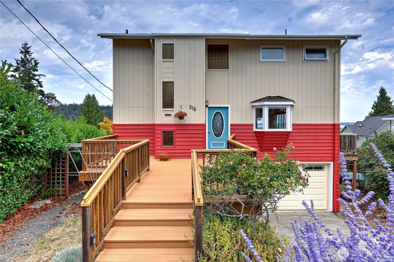 516 V Street