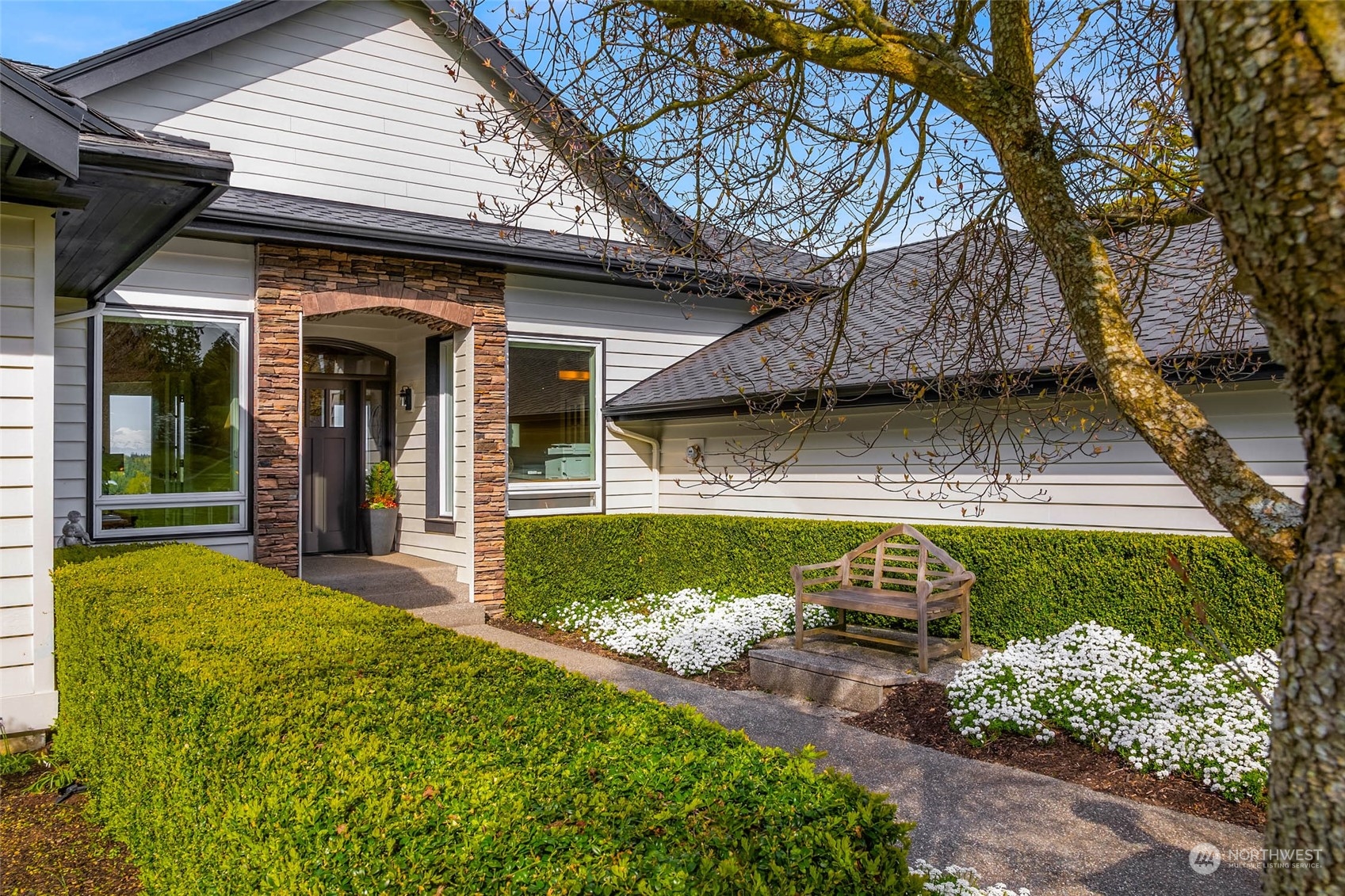 221 Baker View Lane