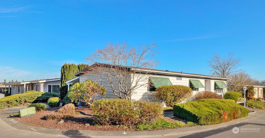 Photo of 2500 Alder Street #6, Milton, WA 98354 (MLS # 2324689)