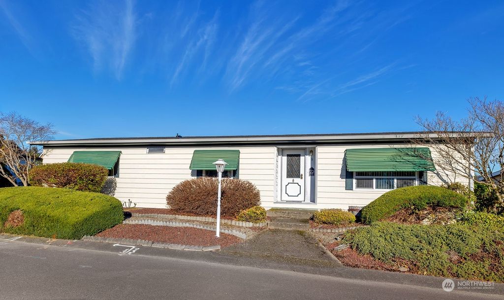 Photo of 2500 Alder Street #6, Milton, WA 98354 (MLS # 2324689)