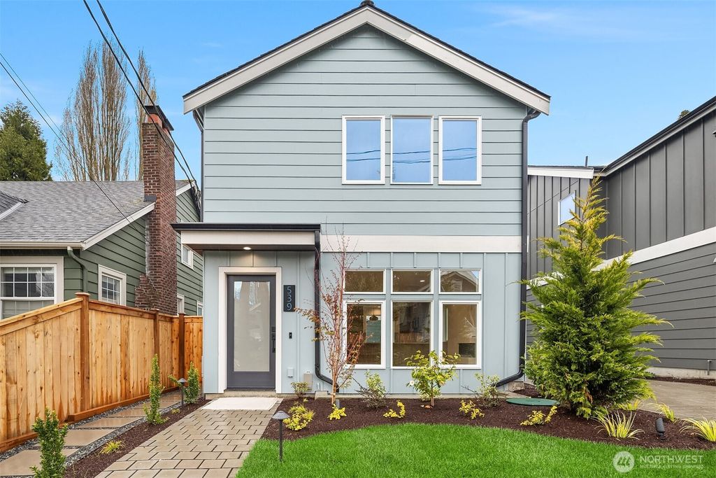 Photo of 539 N 70th Street, Seattle, WA 98103 (MLS # 2518293)