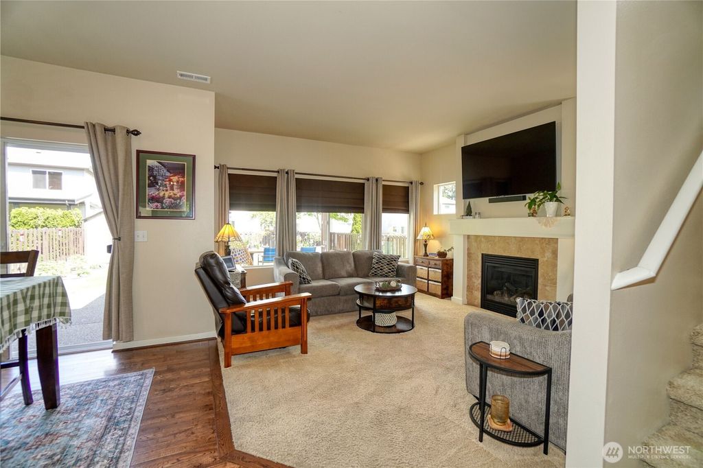 Photo of 6210 Wesley Place SE, Auburn, WA 98092 (MLS # 2528207)
