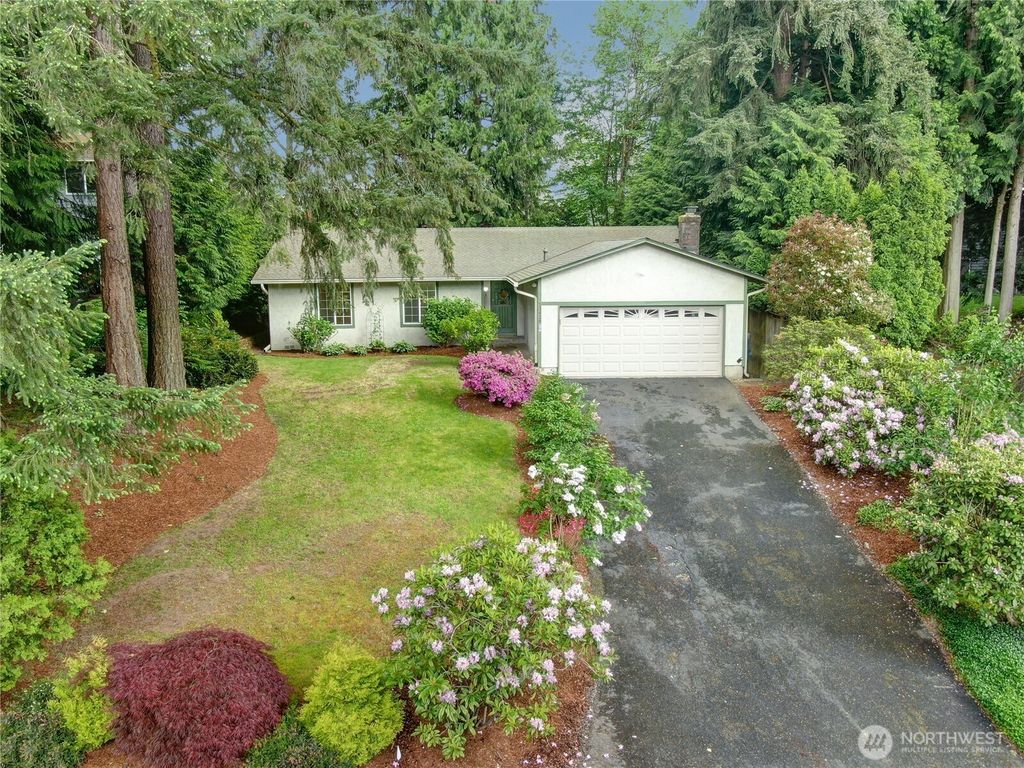 Photo of 13426 NE 190th Place, Woodinville, WA 98072 (MLS # 2376598)