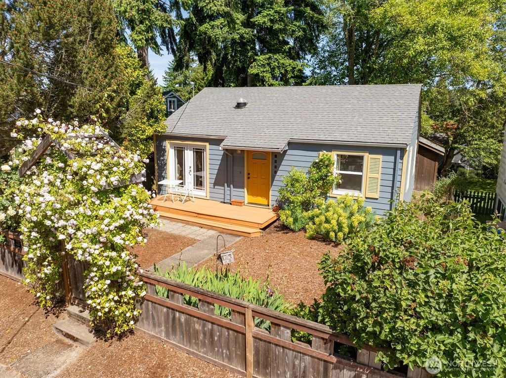 Photo of 9010 13TH Avenue SW, Seattle, WA 98106 (MLS # 2382489)