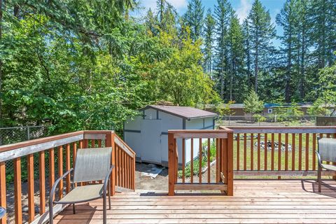 A home in Packwood