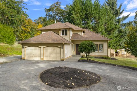 Photo of 4701 268th Avenue NE, Redmond, WA 98053 (MLS # 2440410) Photo of 4701 268th Avenue NE, Redmond, WA 98053 (MLS # 2440410)