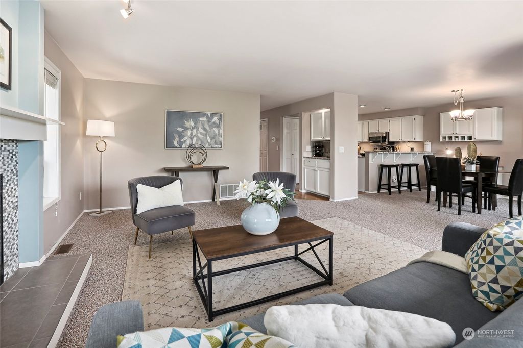 Photo of 11225 NE 68th Street #2, Kirkland, WA 98033 (MLS # 2163674)