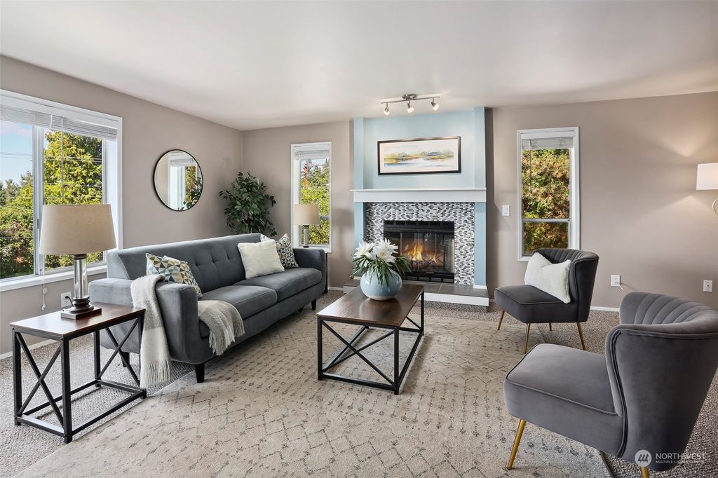Photo of 11225 NE 68th Street #2, Kirkland, WA 98033 (MLS # 2163674)
