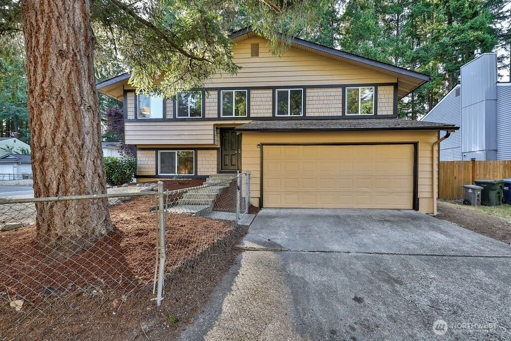Photo of 26402 187th Avenue SE, Covington, WA 98042 (MLS # 2421292)