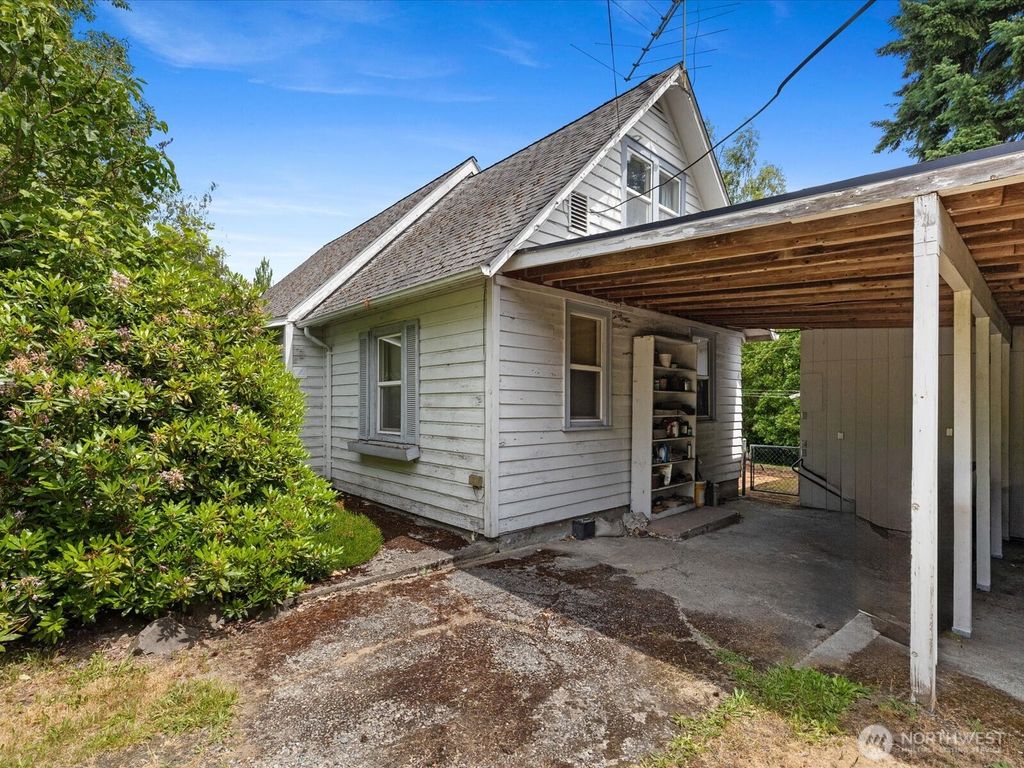 Photo of 20101 Poplar Way Way, Lynnwood, WA 98036 (MLS # 2394281)