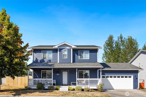 Photo of 1214 NE Big Berry Loop, Oak Harbor, WA 98277 (MLS # 2436558)
