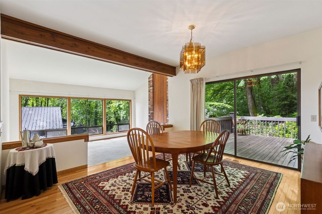 Photo of 5019 E Mercer Way, Mercer Island, WA 98040 (MLS # 2402474)