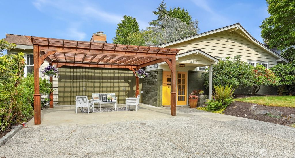 Photo of 10718 12th Avenue NW, Seattle, WA 98177 (MLS # 2439803)