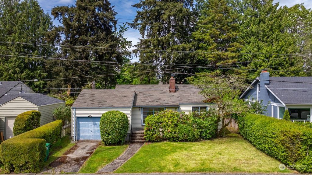 Photo of 3548 NE 85th Street, Seattle, WA 98115 (MLS # 2241731)