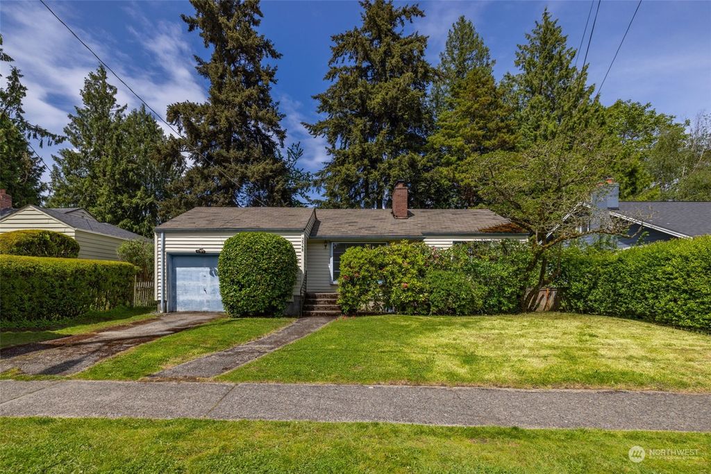 Photo of 3548 NE 85th Street, Seattle, WA 98115 (MLS # 2241731)