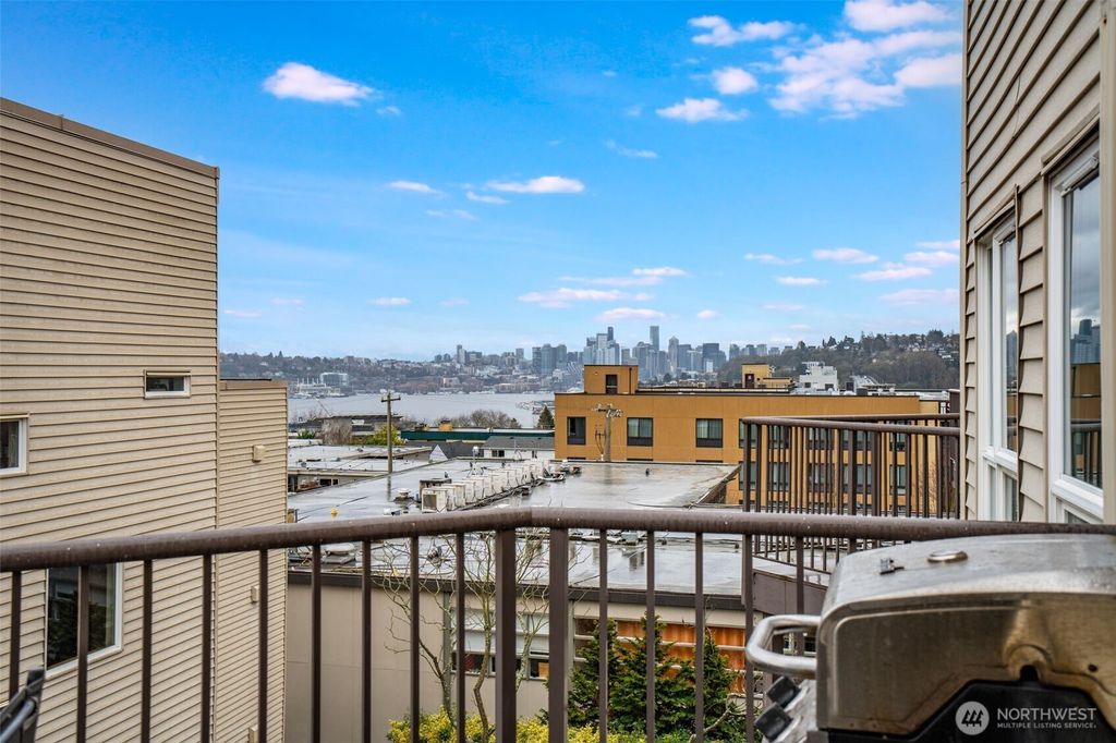 Photo of 4020 Aurora Avenue N #403, Seattle, WA 98104 (MLS # 2486965)