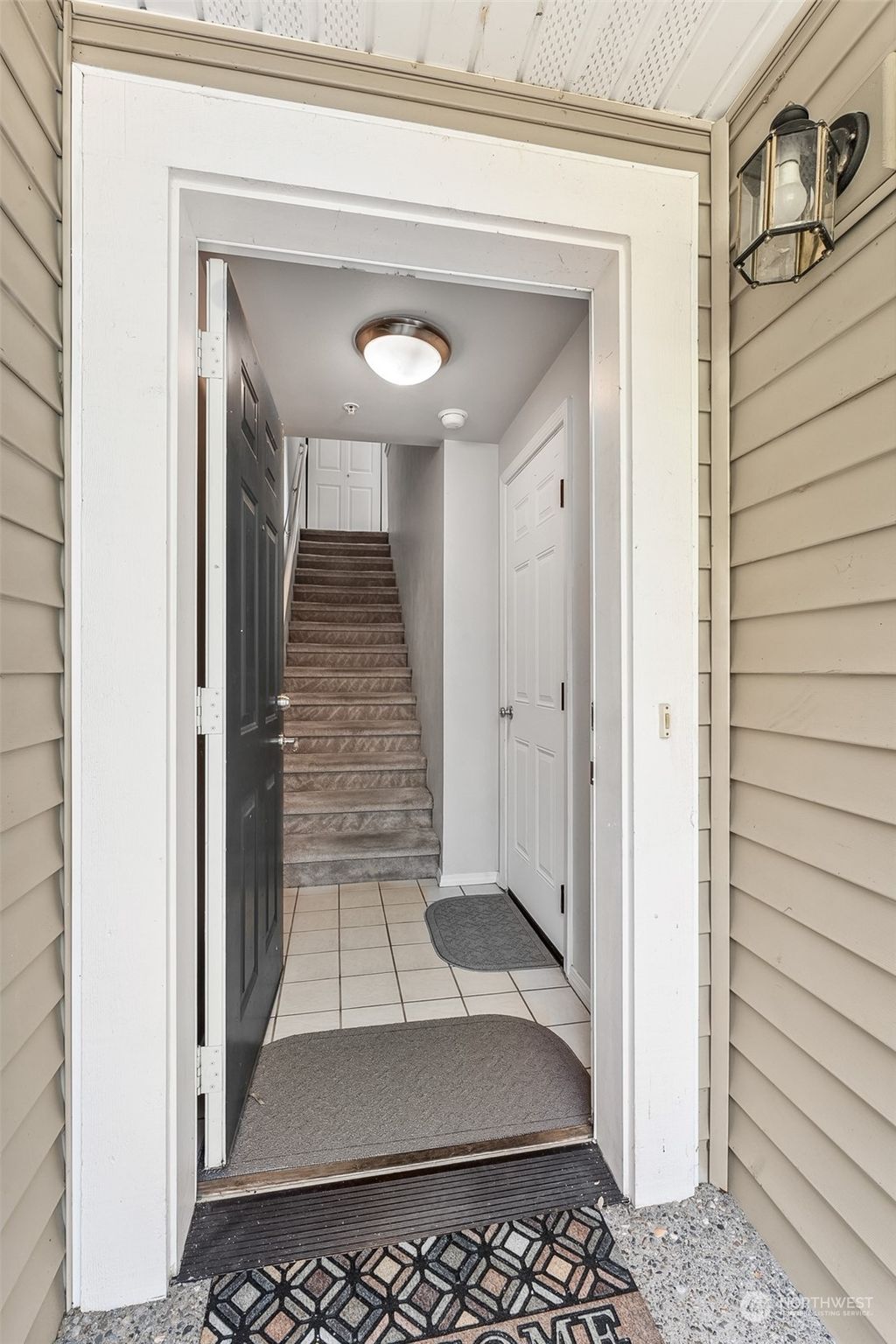 Photo of 6119 S 232nd Street #16-6, Kent, WA 98032 (MLS # 2218461)