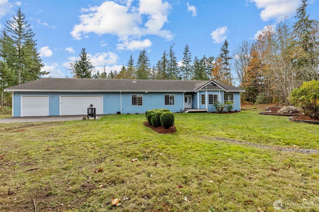 Photo of 31724 SE 268th Street, Ravensdale, WA 98051 (MLS # 2452466)