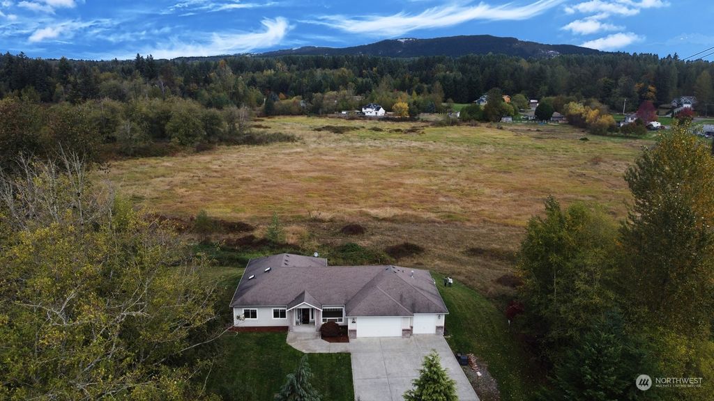 Photo of 11817 108th Street NE, Lake Stevens, WA 98258 (MLS # 2170842)