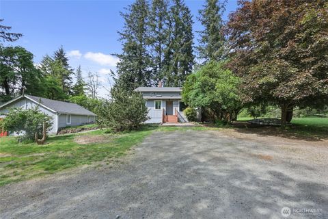 Photo of 1005 Delphi Road SW, Olympia, WA 98512 (MLS # 2519043)