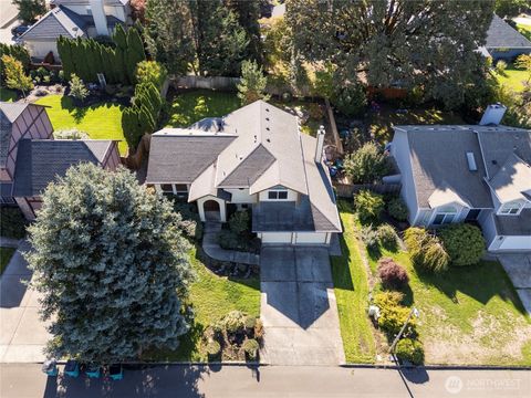 Photo of 2113 NE 152ND Street, Vancouver, WA 98686 (MLS # 2440033)