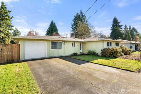 Photo of 2212 Maxine Street SE, Lacey, WA 98503 (MLS # 2467291)