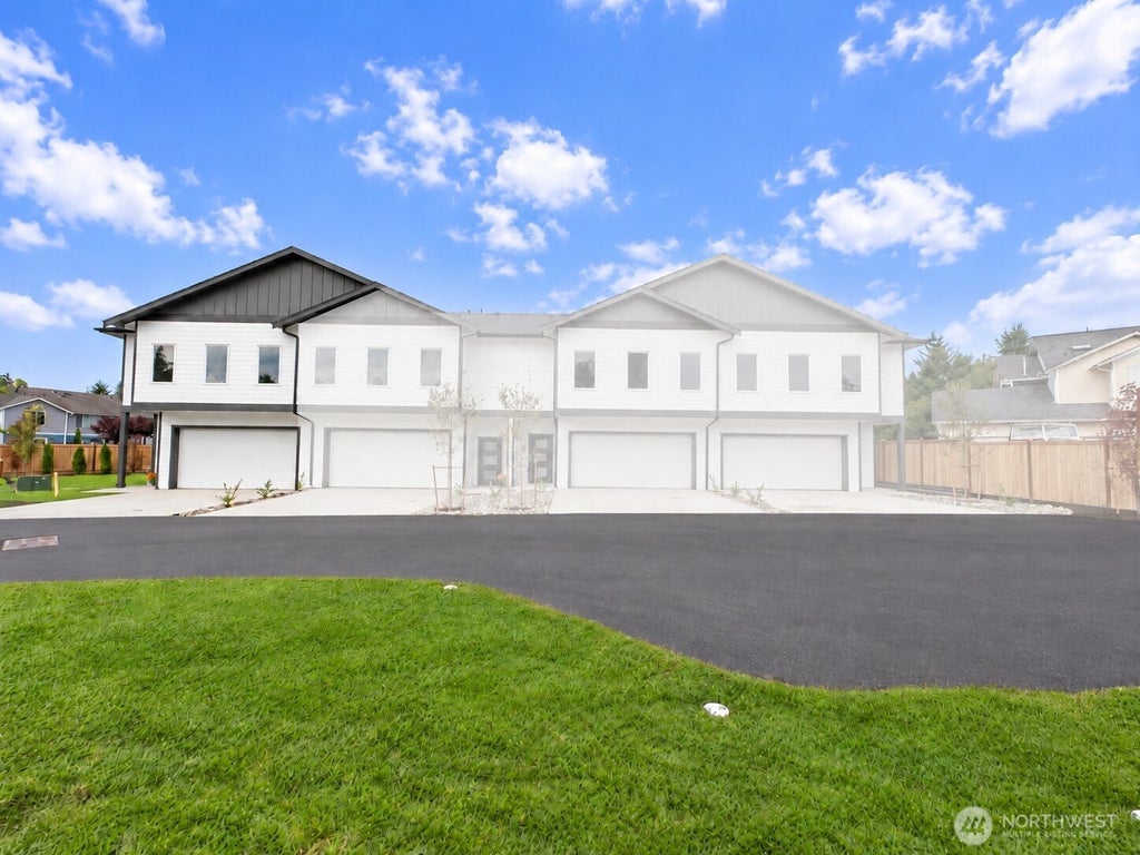 Photo of 7921 Jensen Farm Ln Ln, Arlington, WA 98223 (MLS # 2594467)
