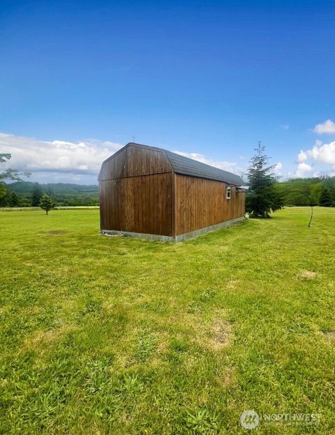 Photo of 570 Elk Prairie Road, Raymond, WA 98577 (MLS # 2532584)