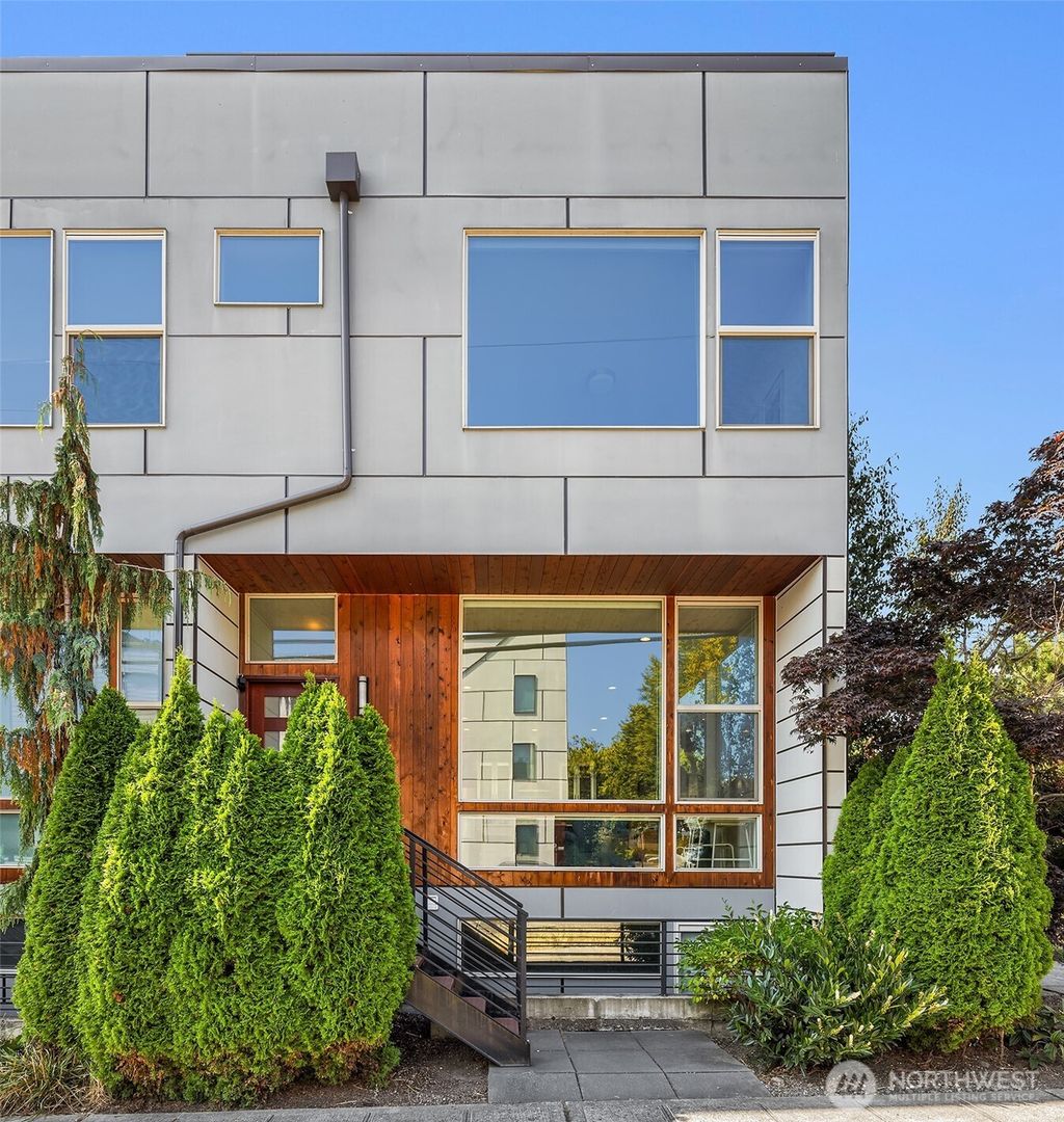 Photo of 6221 20th Avenue NW, Seattle, WA 98107 (MLS # 2502873)