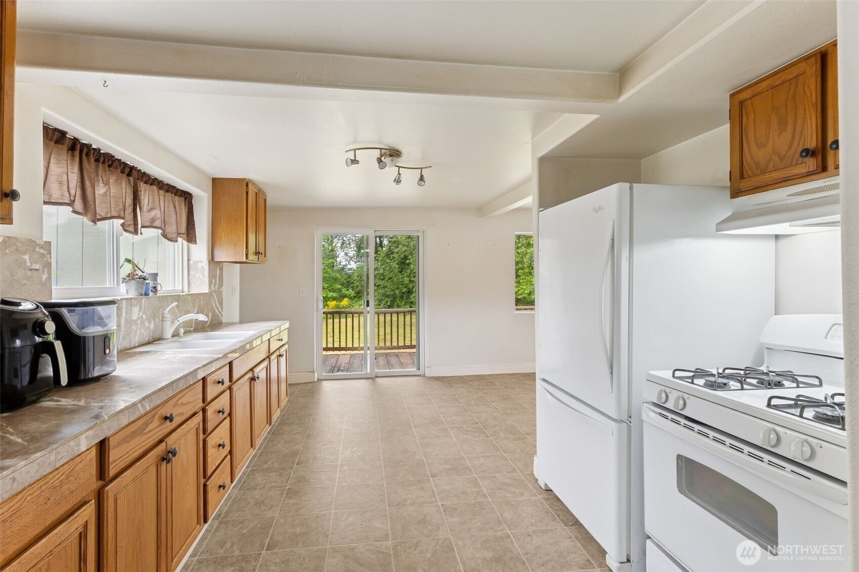 1025 NW Prindle Street