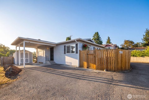 Photo of 4131 21st Avenue SW, Seattle, WA 98106 (MLS # 2572093)