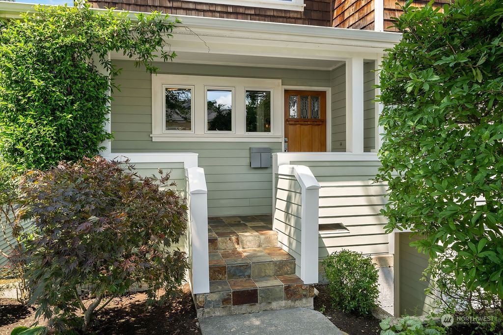 Photo of 4431 47th Avenue S, Seattle, WA 98118 (MLS # 2075306)