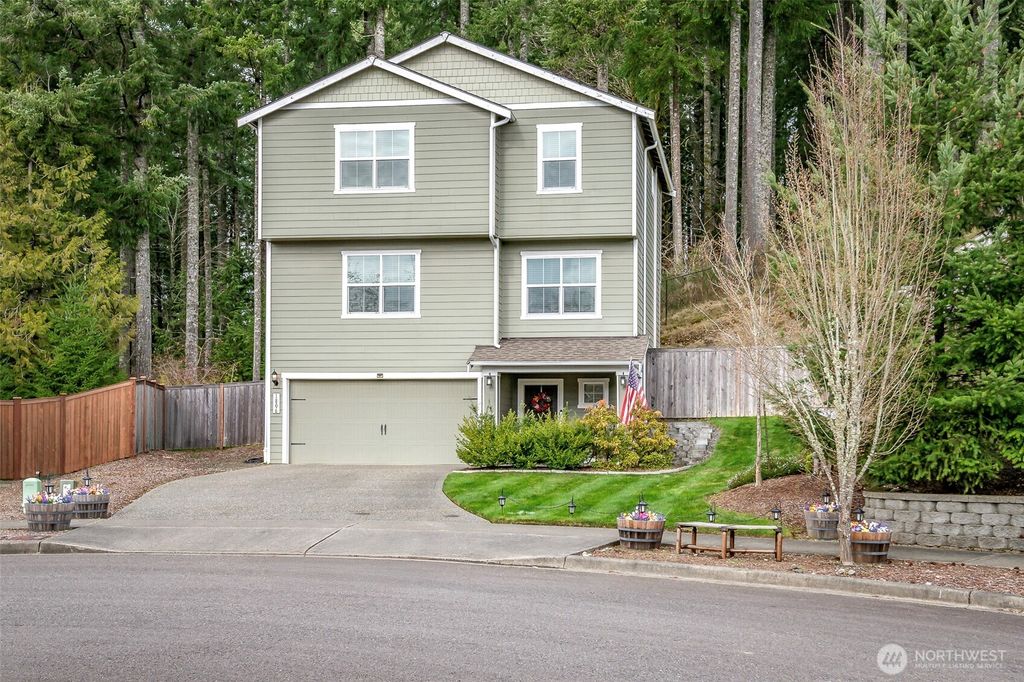 Photo of 1806 Butler Court NW, Olympia, WA 98502 (MLS # 2486999)