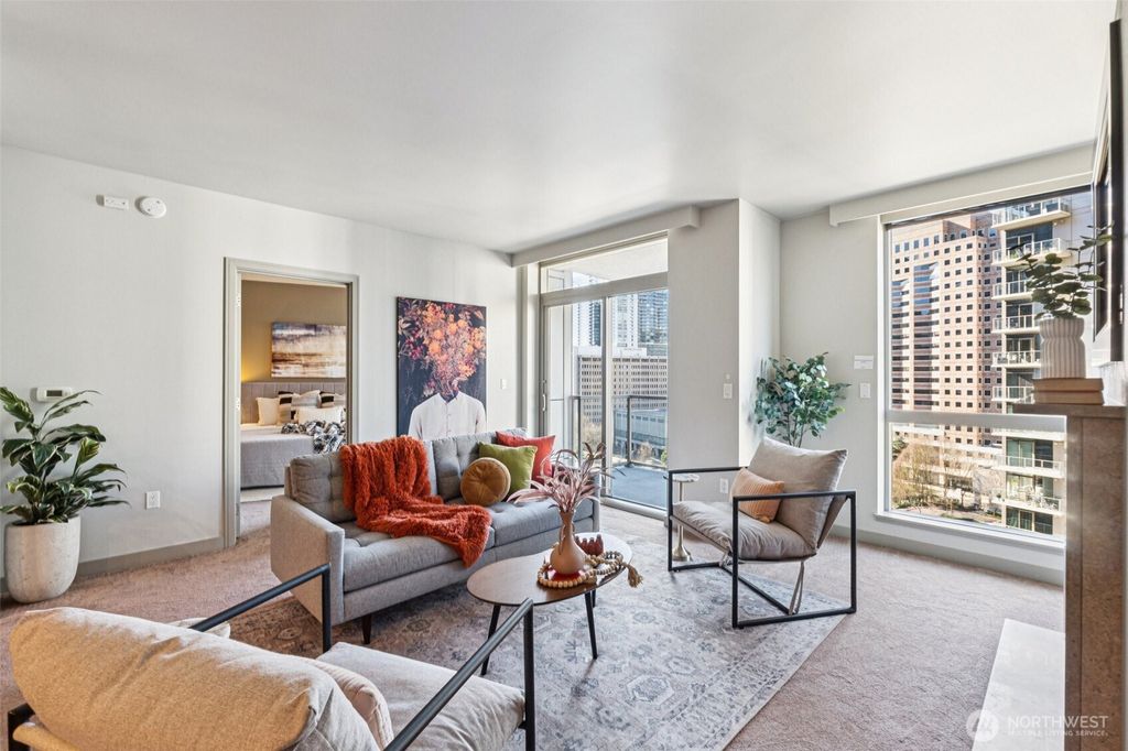 Photo of 10650 NE 9th Place #1423, Bellevue, WA 98004 (MLS # 2466477)