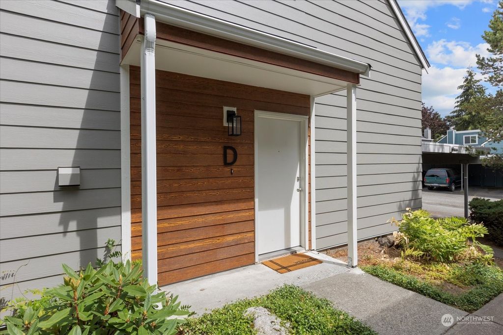 Photo of 8436 26th Avenue SW #D, Seattle, WA 98106 (MLS # 2264290)