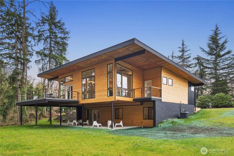 16250 SE Lake Moneysmith Auburn WA 98092