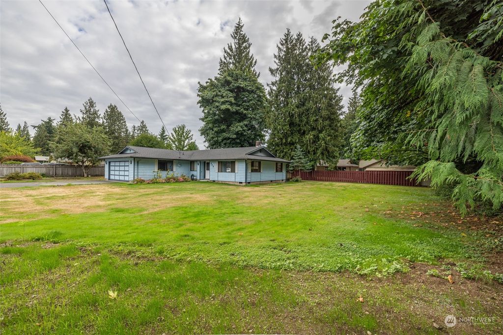 Photo of 113 W Rivmont Drive, Monroe, WA 98272 (MLS # 2158327)