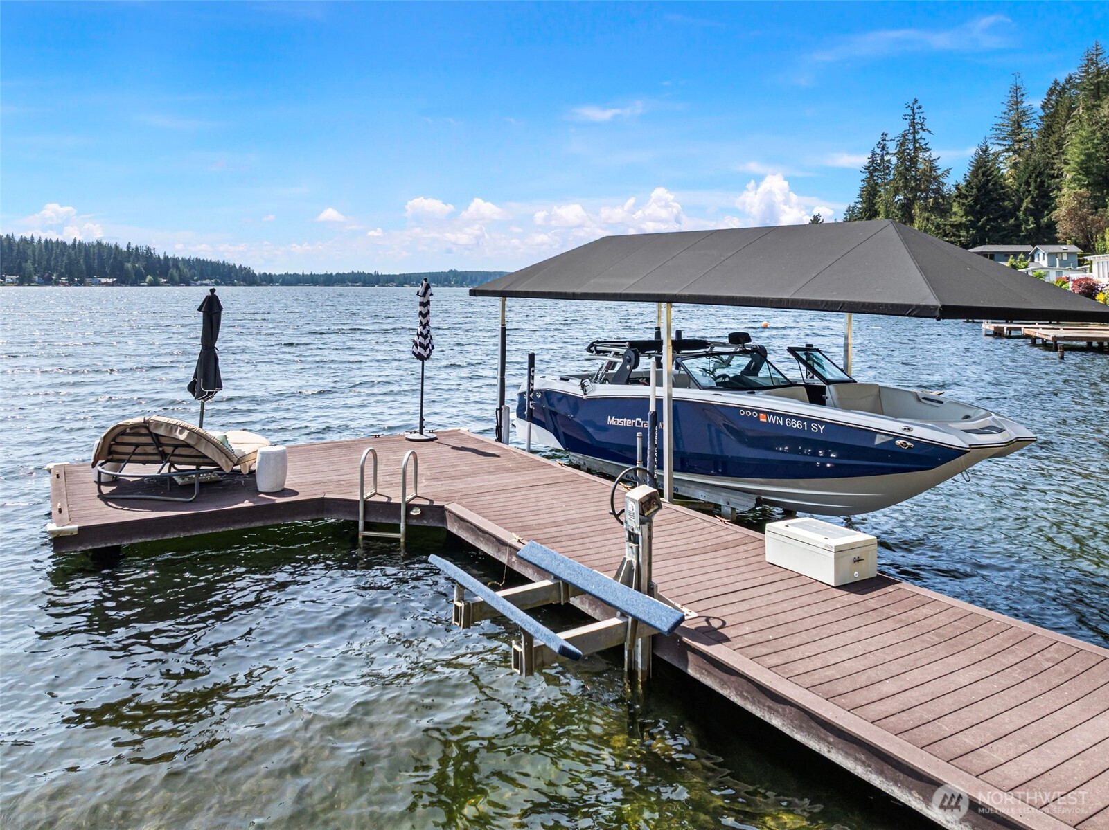 3800 E Mason Lake Drive W