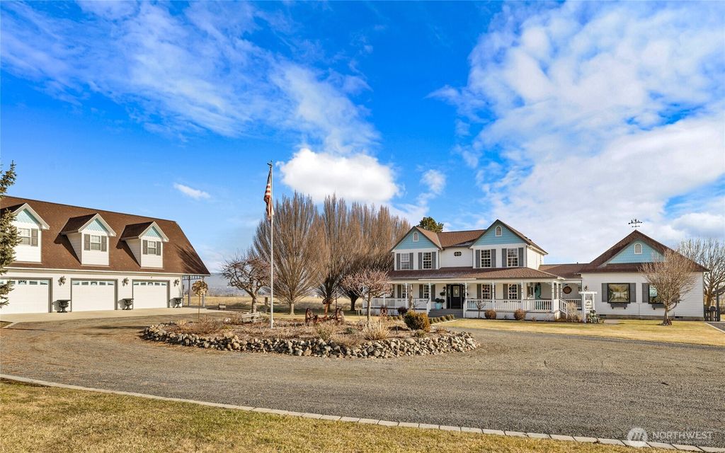Photo of 1800 Strande Road, Ellensburg, WA 98926 (MLS # 2474990)