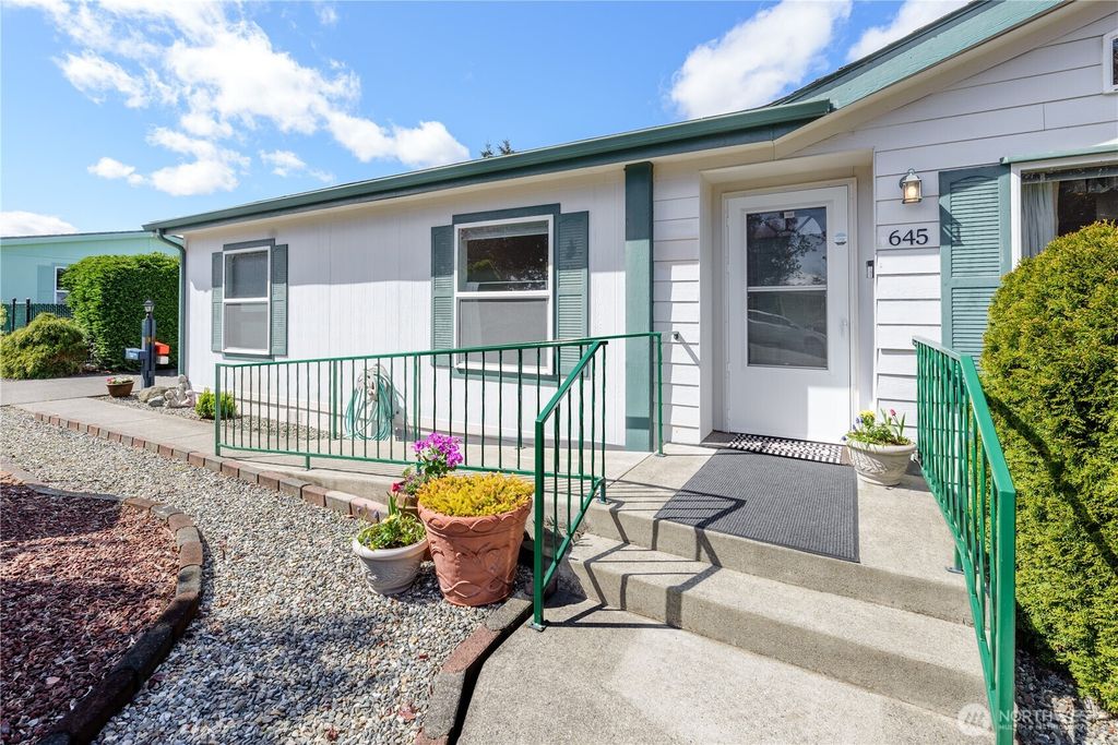 Photo of 645 N 7th, Sequim, WA 98382 (MLS # 2504557)