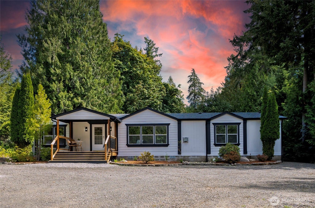 Photo of 221 E Cougar Lane S, Shelton, WA 98584 (MLS # 2581482)