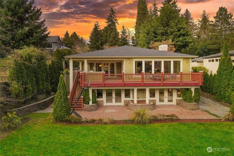 7661 NE 14th Street, Medina, WA 98039 - MLS#: 2326518