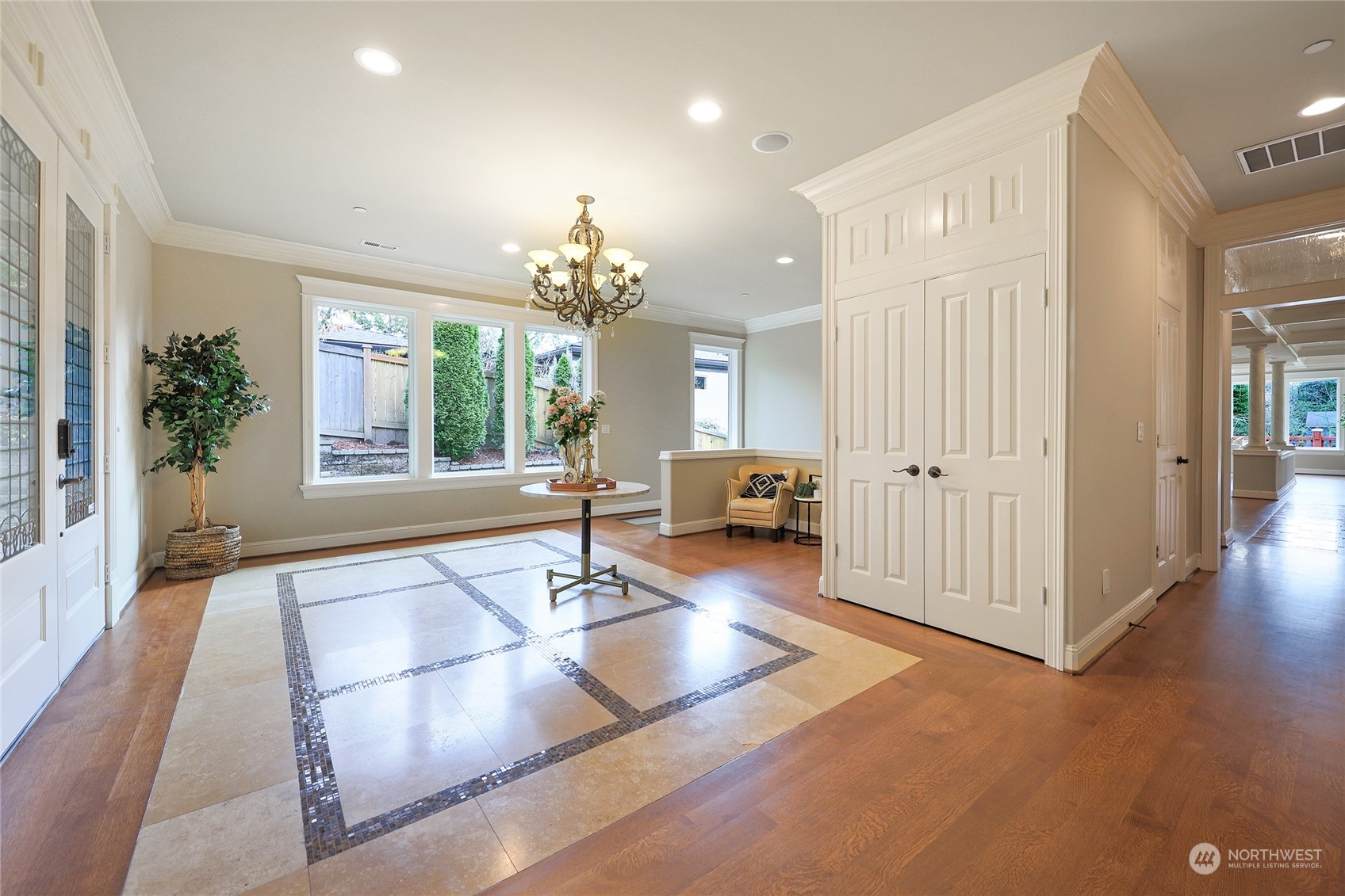 7661 NE 14th Street